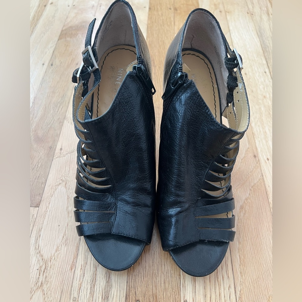 Nine West Peep Toe Black Heels Size 7